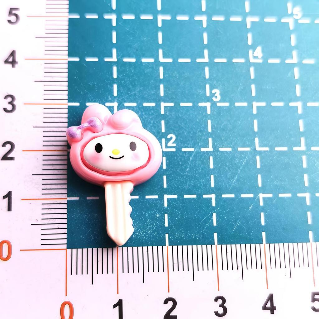 Sanrio Cartoon Resin Keychain & Hair Clip Accessories