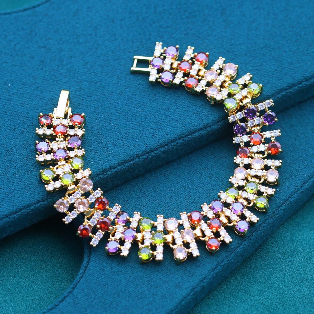 

2026 Design Color Heavy Industry Zircon Bracelet European and American Fashion Exquisite Bracelet Niche Design Sense 18CM