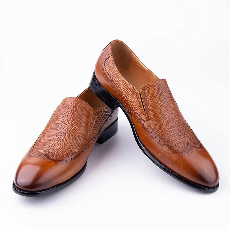 Modne oddychające męskie mokasyny biurowe outdoor codzienne łatwe w noszeniu obuwie dla mężczyzn modny design ręcznie robione buty wizytowe nowe trendy style