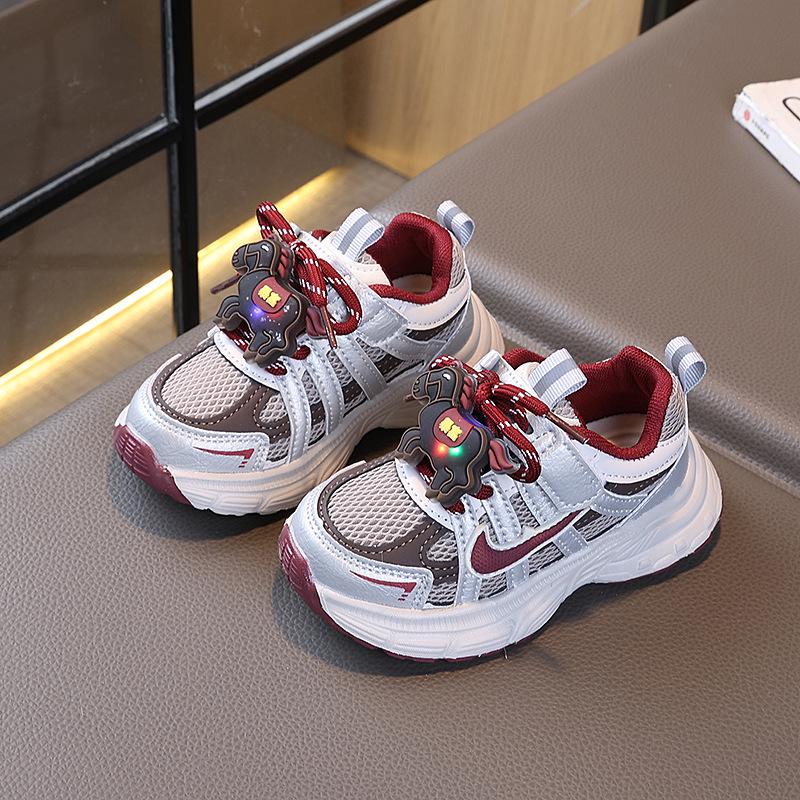 

Boys Mesh Velcro Running Shoes - Lightweight & Breathable Middle School Spring 2026 Style Size 24, Inside Length 15CM