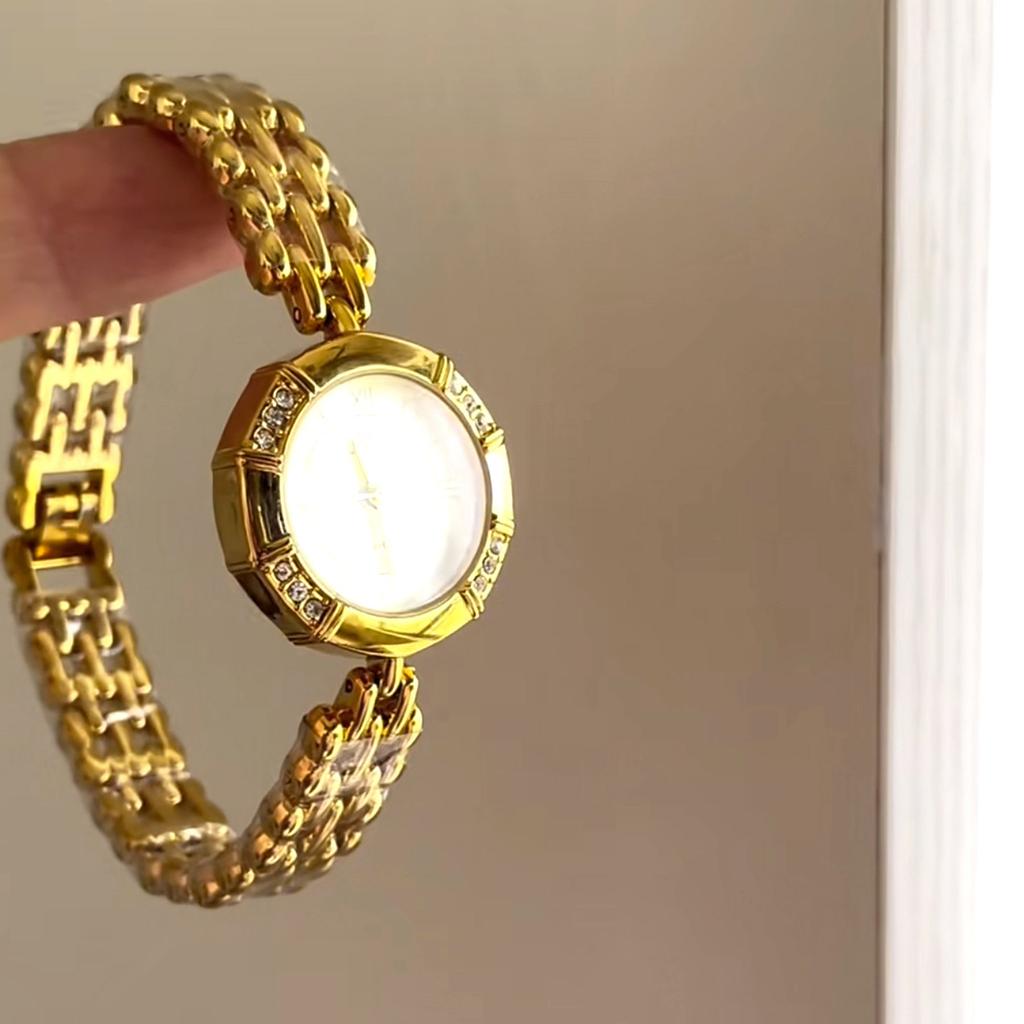 New Women'S Fashion Watch, Luxurious Gold, Vintage Style, Ladies' Quartz Watch, Casual And Elegant, High-End Women'S Wristwatch.
