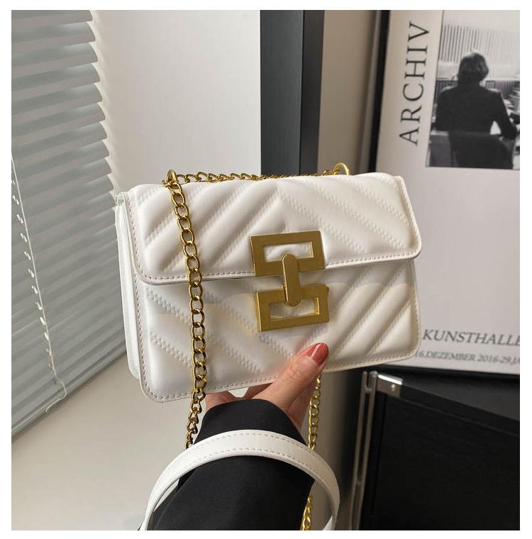 2024 New Trend Shoulder Bag European and American Retro Women's Bag Fashion Solid Color Small Square Bag Creative Lock Crossbody Bag Trend