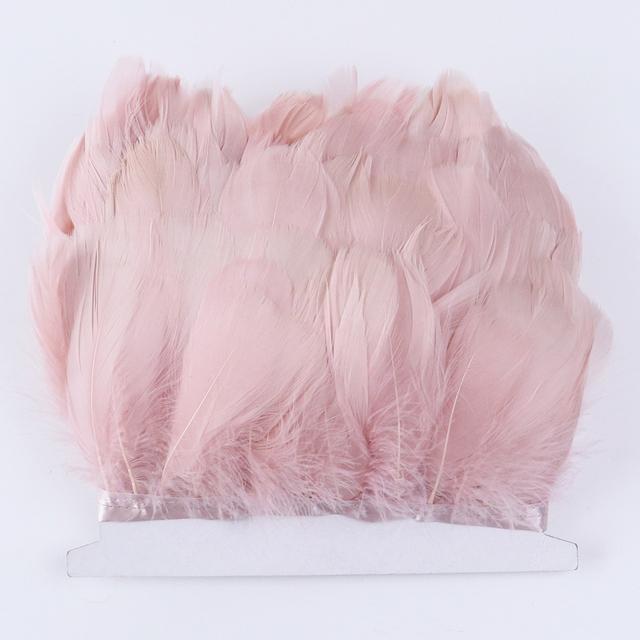 1 m Gåsfjäder Färgad DIY Sömnad Hantverkstillbehör Dekorativt Band Plumas Naturlig 8-12 cm för Bröllopsklänning/Skjortdekoration