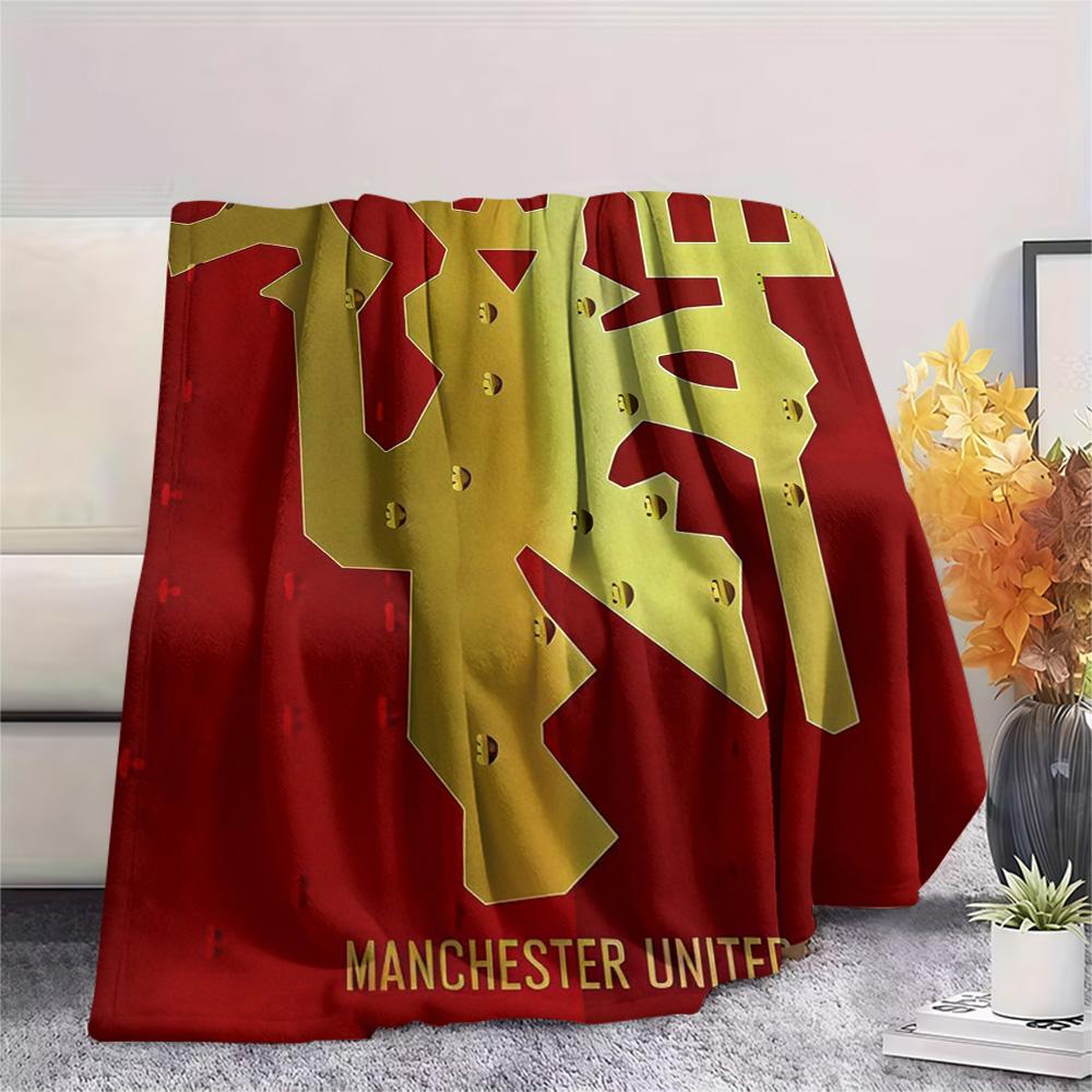 Man Utd Print FlAannel Blanket, High Quality Comfortable for All Seasons, Home Decor, Warmth and Comfort