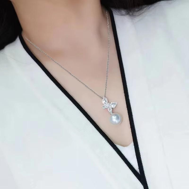 

Huitan Изысканное ожерелье с подвеской в виде бабочки для женщин, милое, романтичное, великолепное, аксессуары для шеи, шикарное свадебное ювелирное изделие 41CM 5CM