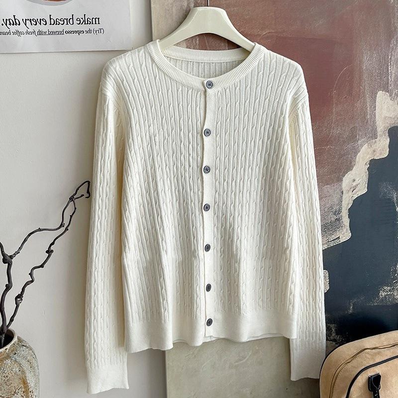 Bestickte und gedrehte Strickjacke, Damenmantel