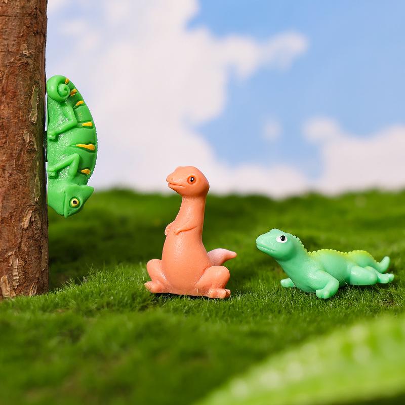 Micro-landscape Ornaments, Simulated Lizards and Frogs, Garden Landscaping, Car Accessories, Resin Craft Decorative Small Ornaments