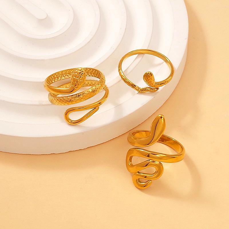 Versatile High-End Snake-Shaped Stainless Steel Finger Ring