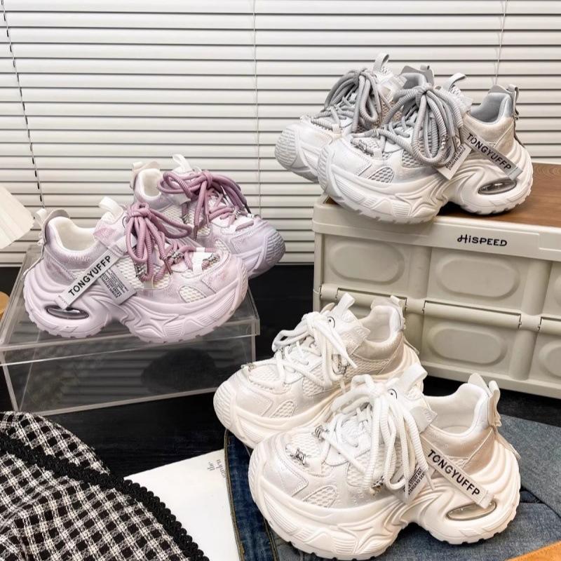 Korean version of thick-soled heightening dad shoes for women 2025 spring and summer new mesh breathable small casual versatile sports shoes