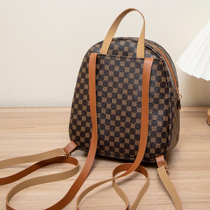2024 Trendy Women's Backpack: Polka Dot & Sequin Design
