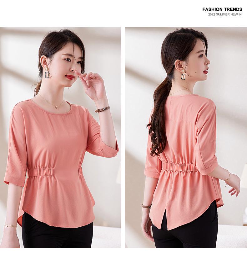 Chic Women's 2025 Slim Fit Pleated T-Shirt: Round Neck, Flattering Waist, Summer Style