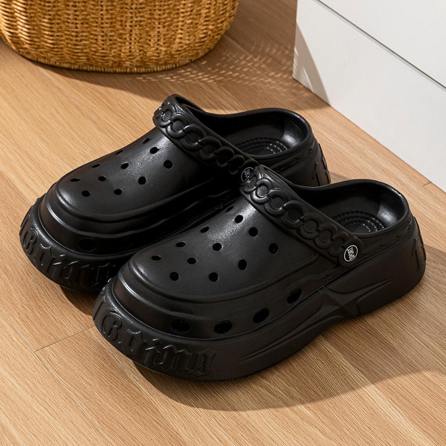 Fashion Hole Shoes for Women Indoor Outdoor Thick Bottom Soft Sole Comfortable Non Slip Slides Student Summer Beach Slippers