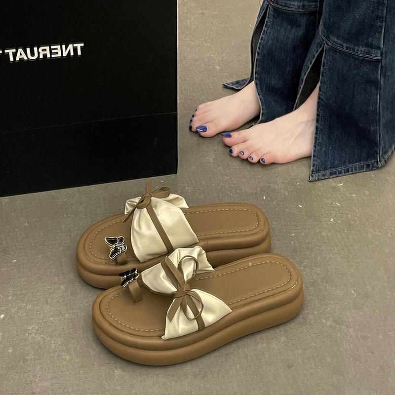 Fan Jieya thick-bottomed heightening set for toe girls to wear in the summer of 2025, versatile casual beach cool slippers, Korean version trend