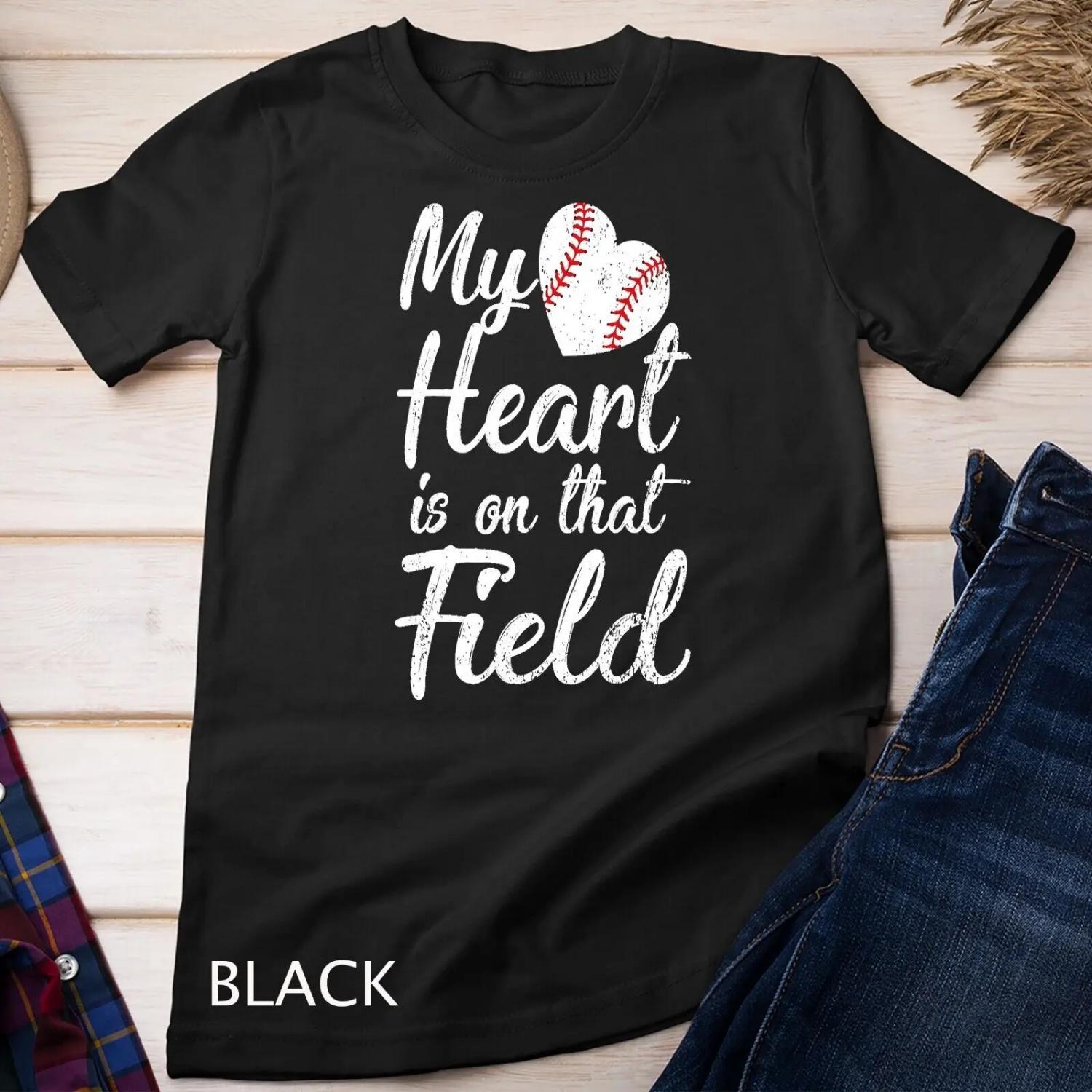 

My Heart is on That Field T Shirt Baseball Softball Mom s S чёрный