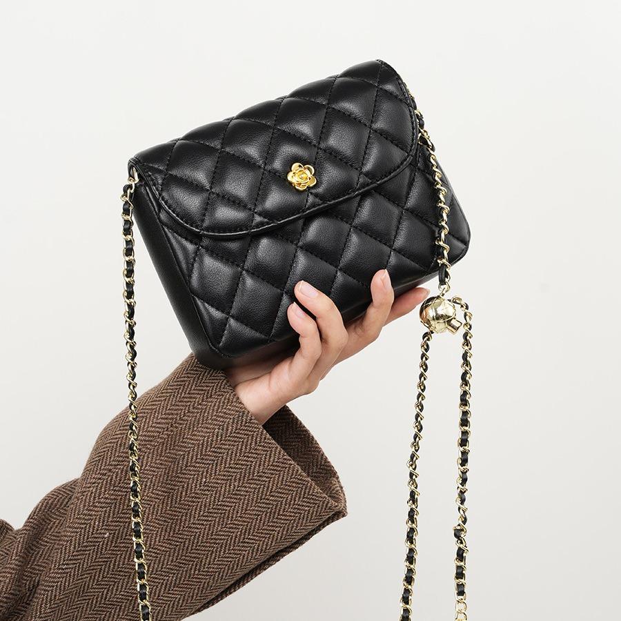 Leather Shoulder Bag New Diamond Chain Bag Women's Messenger Bag Fashionable Versatile Leather Women's Bag