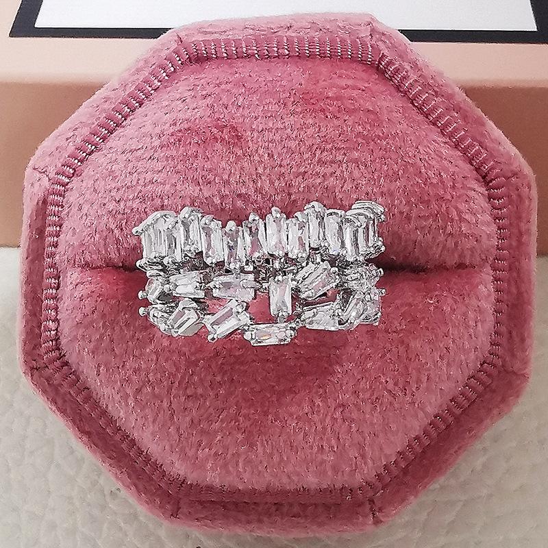 European & American Chic Adjustable Ring: Niche Luxury Style for Women