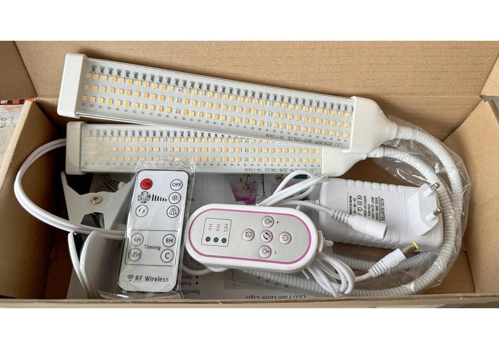 LED Plant Grow Light: 12V Clip-On Full Spectrum with Dimming & Timing for Seedling Sunlight Imitation