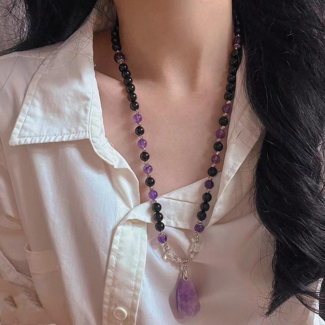 Vintage Atmosphere Natural Amethyst Black Agate White Crystal Sweater Chain Autumn And Winter Niche Premium Necklace