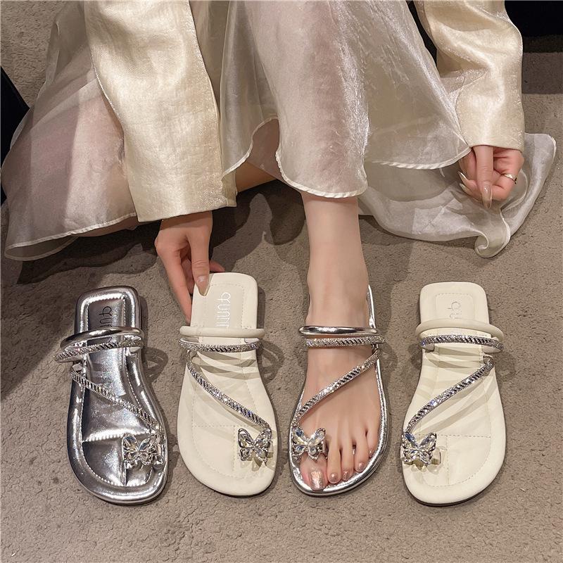 Women's French Flat Bottomed Toe Sandals for Summer Wear, New Soft Soled Fairy Style Dress with Rhinestone Slippers