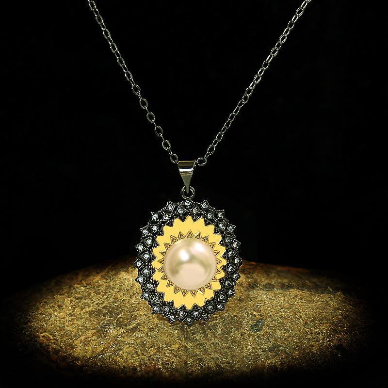 925 New Chrysanthemum Necklace Small Fresh Sun Flower Necklace Round Diamond Pendant Sweater Chain