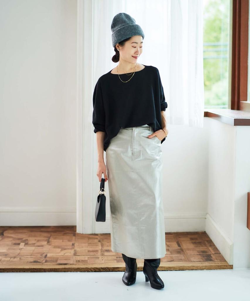 Le Coeur Blanc Milan Rib Hem Round Hand Size Black Pullover, Washable, 3048028401,