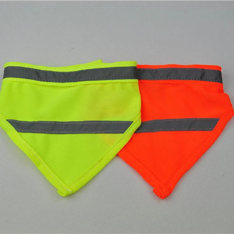Chihuahua Teddy Pet Bryndáčky Reflexní Psí Ručník na Sliny Fluorescenční Psí Šátek Bandana pro Psy Suchý zip Svítící Psí Obojek