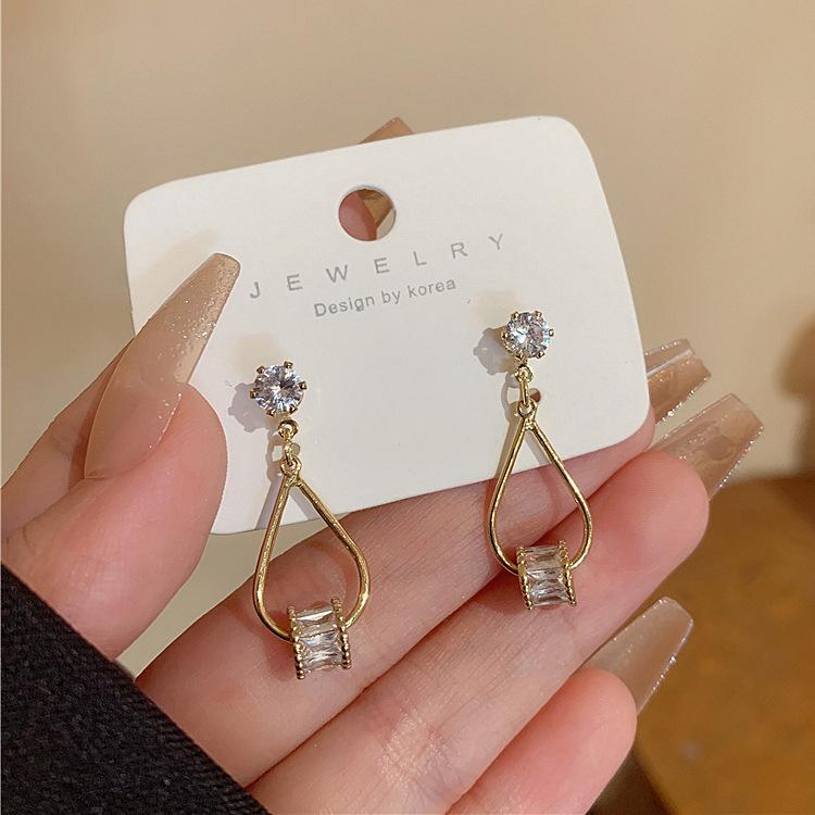 Silver needle small waist stud earrings female, temperament geometric water drop zircon earrings small fragrant wind earrings