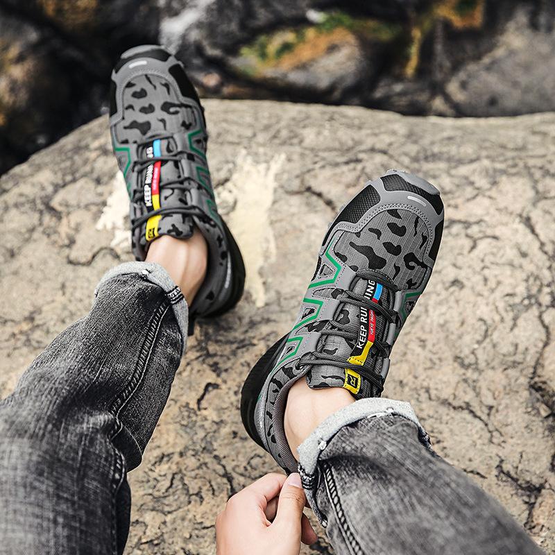 Camouflage shoes off-road running shoes outdoor leisure travel hiking shoes breathable large size hiking shoes