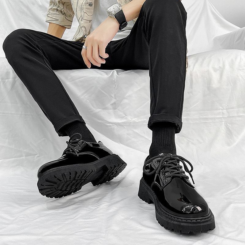 Black Round Toe Thick Sole Lace-up Men's Leather Brogue Shoes High Quality Fashion Elegant Footwear Offer Retro Male Casual Shoe