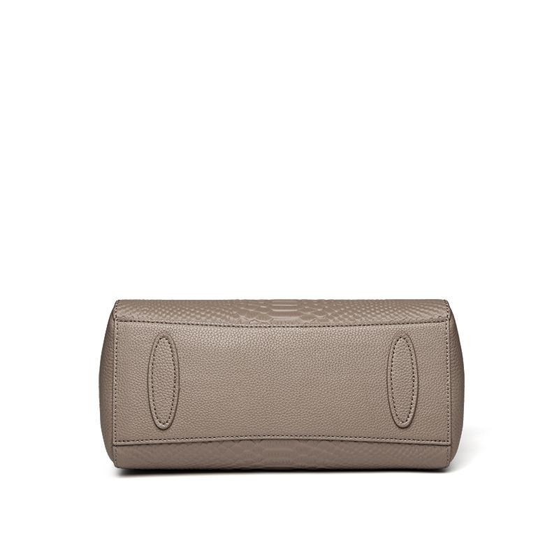 Cow leather bag for women animal skin pattern shoulder Messenger Bag exquisite bag in stock now