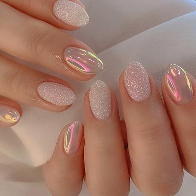 24 kusů Evropská a americká Sweet Girl Ins Wind Manikúra Pure Desire Aurora Třpytivé nehty Manikúra s oválnou kulatou hlavou