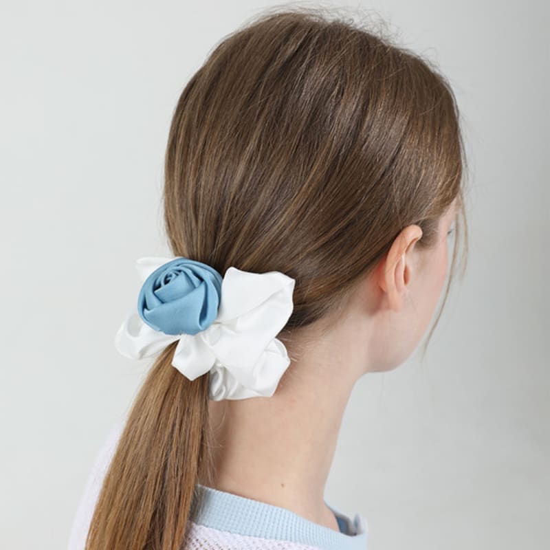 CATTLINE Rose Satin Hair Chou Chou