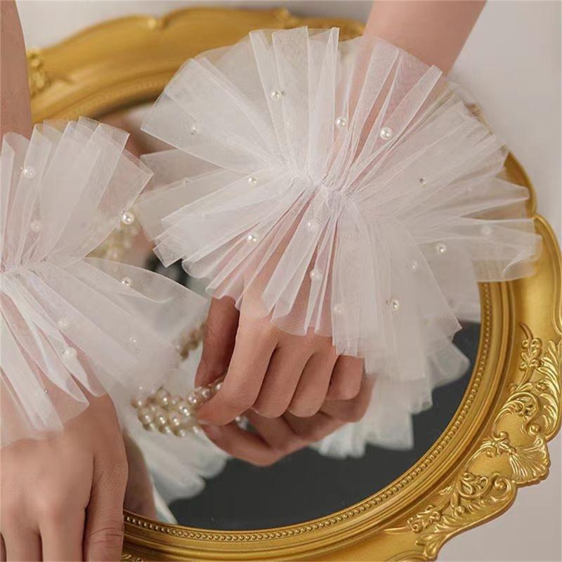 2 Stück Weiße Spitze und Perlen Fingerlose Übersärmel Modische Elegante Ärmel für Besondere Anlässe