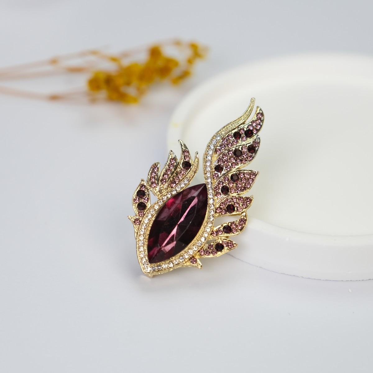 

Роскошная хрустальная брошь в виде ангельского пера феникса: Изысканная булавка для костюмов и рубашек