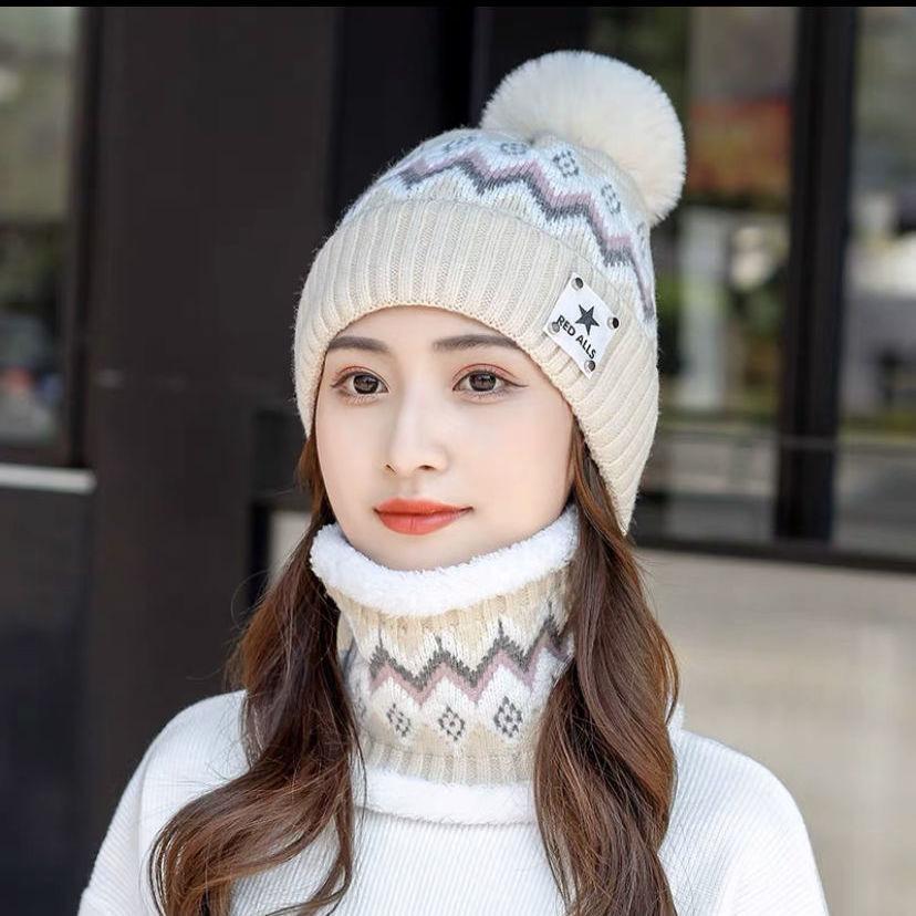 Thickened Fleece Knitted Hat Winter Cycling Cap Women's Outdoor Cold Proof Two-Piece Set Ear And Neck Protection Hat