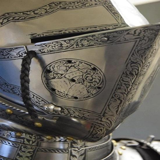 Medeltida europeisk stil helrustningsdräkt 1400-talsdräkt medeltida europeisk stridspansarriddardräkt helrustningsdräkt Helt kämpande rustning