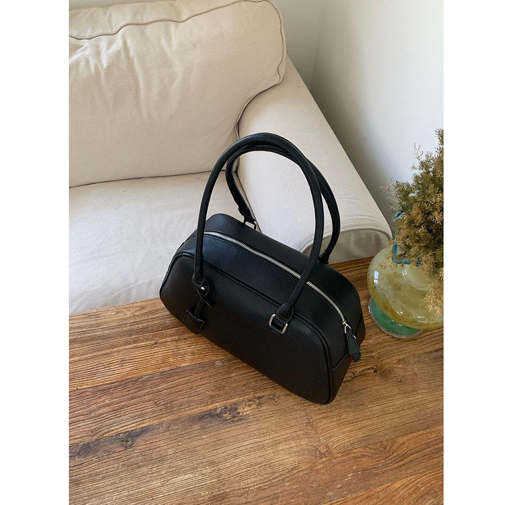 New Winter Big Size Soft Leather Women Large Retro Bowling Bags Commute Handbags High Quality Simple Shoulder Bag Brown