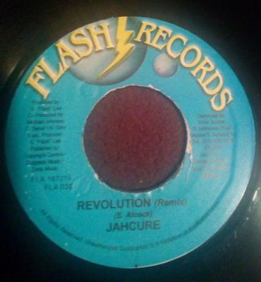 7-Zoll-Schallplatte JAH CURE - Revolution (Remix) FLA030 Flash Records 2005 Jamaika Reggae, Ska & Dub Gebraucht