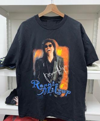 Vtg Ronnie Milsap In Music Tour Baumwolle Unisex Alle Größen Schwarzes Shirt BL158 Unisex T-Shirt