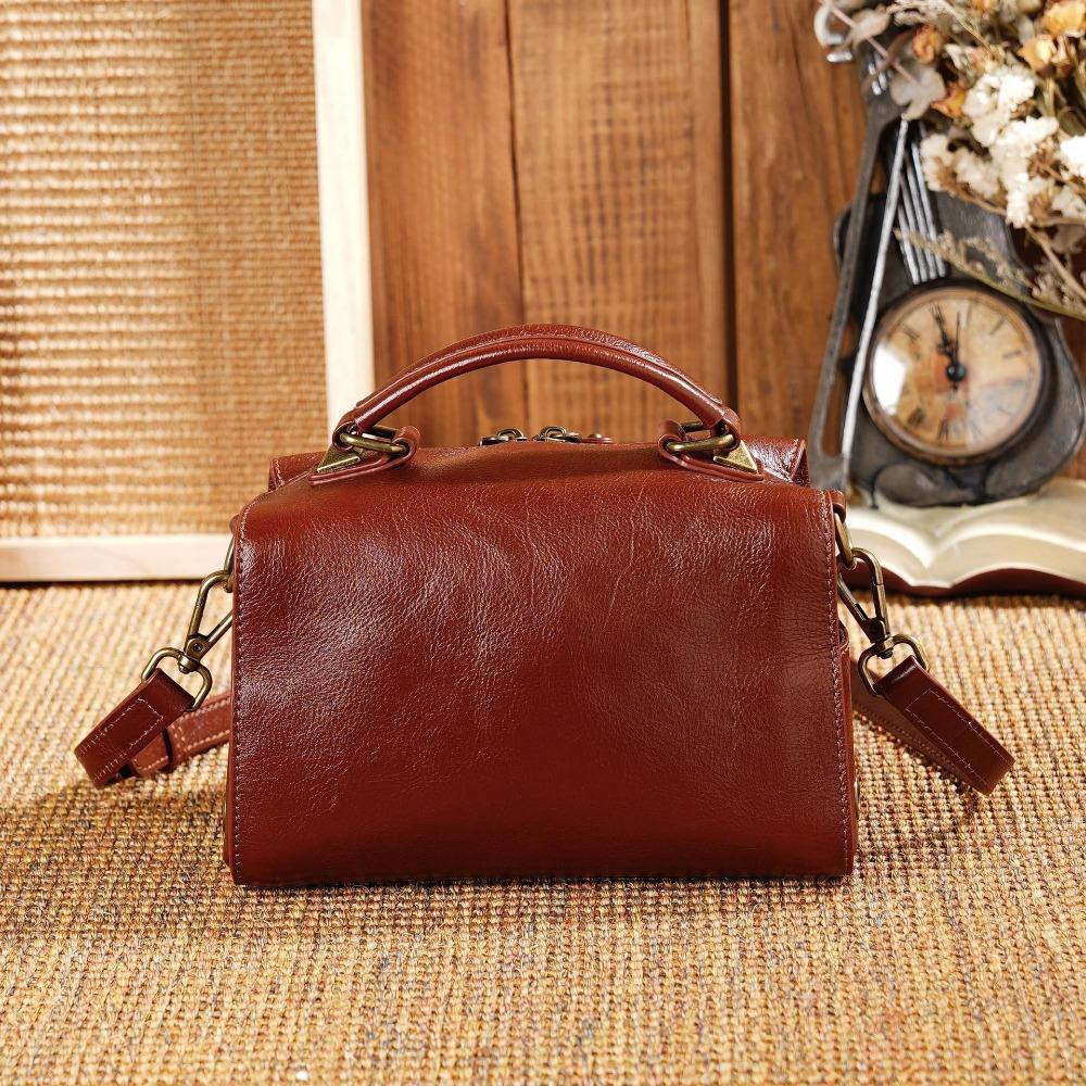 Trendy Fashion Versatile Commuter Messenger Bag Leather Niche Portable Pillow Bag