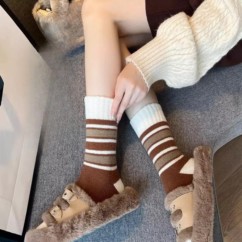 Female Autumn and Winter Plus Velvet and Thick Hair Ring Warm Lovely Tube Sleep Socks