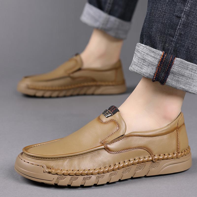Fashion Leisure Walk Loafers Retro Style Men's Casual Shoes Comfortable Soft-Soled Slip-On Flats Versatile Business Formal Leather Shoes