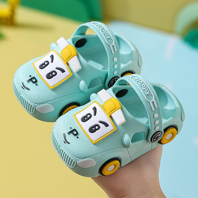 New Children's Slippers Summer Boys' and Girls' Cartoon Car Baby Slippers Indoor and Outdoor Anti Slip Soft Sole Slippers