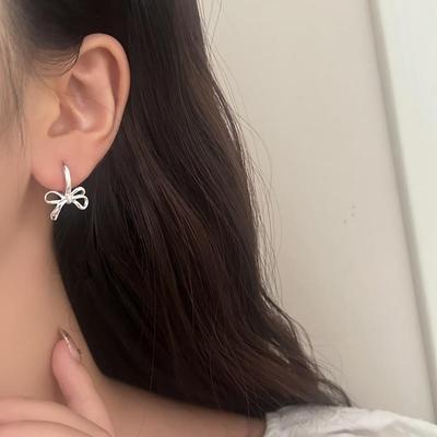Women's French Minimalist Ribbon Earrings Hoop Earrings