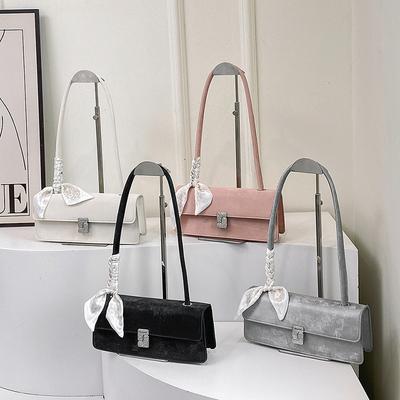 French Niche Bag Women's 2025 New Silver Shoulder Bag Is Popular This Year, Textured Underarm Baguette Bag