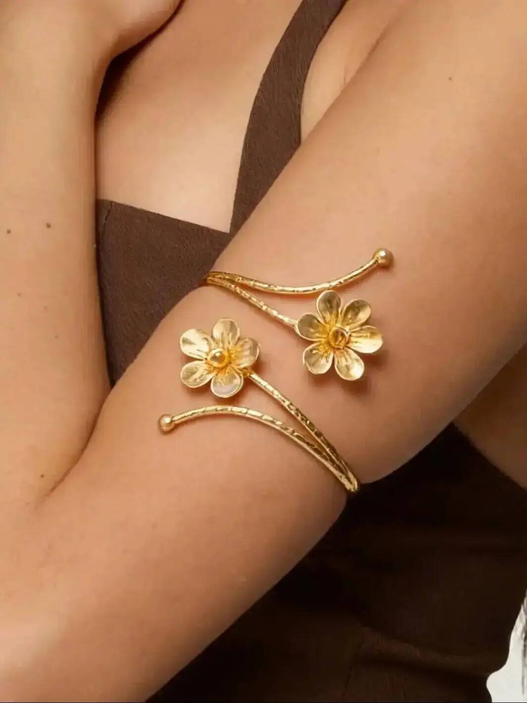 

Ingemark Punk Metal Leaves Flower Upper Arm Bracelets Bangles Women Trendy Cuff Bangle Adjustable Armlets Hand Jewelry Jewelry