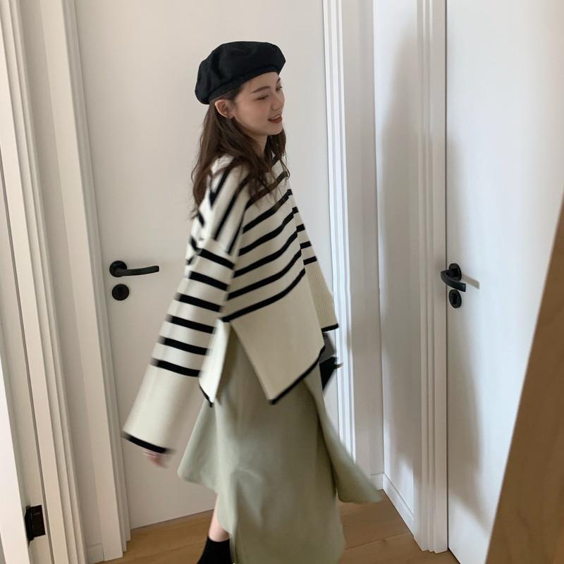 Korean version of the loose women's sweater, autumn and winter new retro lazy style women's pullover loose sweater 2411#