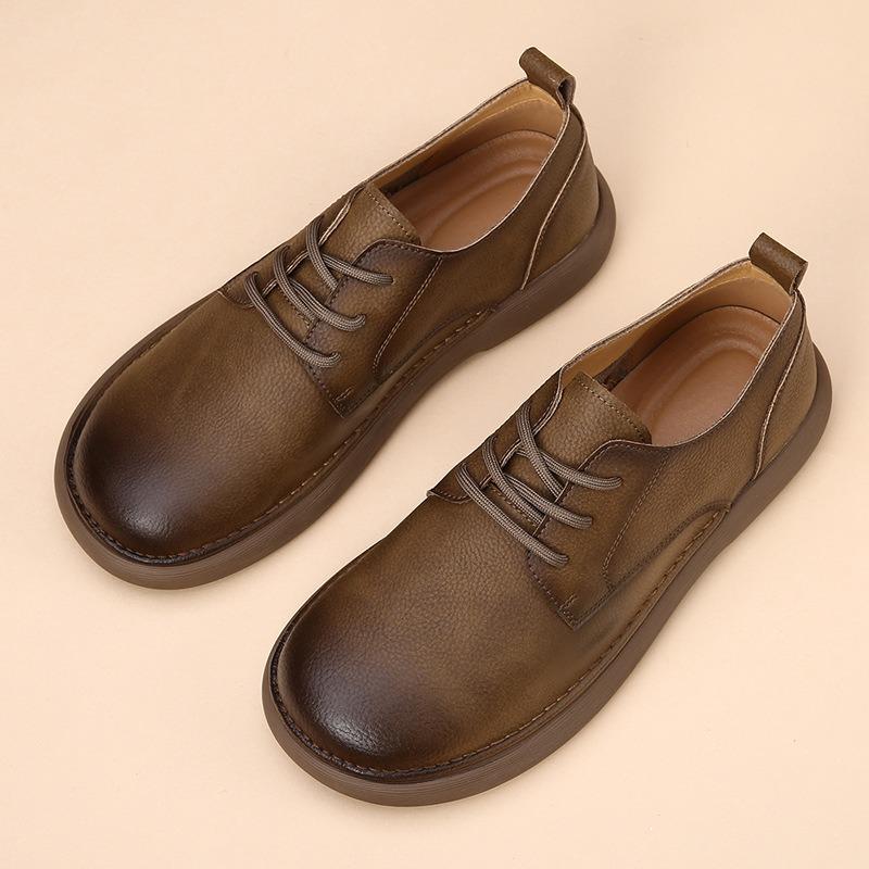 Spring and summer new men's shoes leather trendy breathable versatile soft leather soft sole wide head thick sole casual leather shoes men