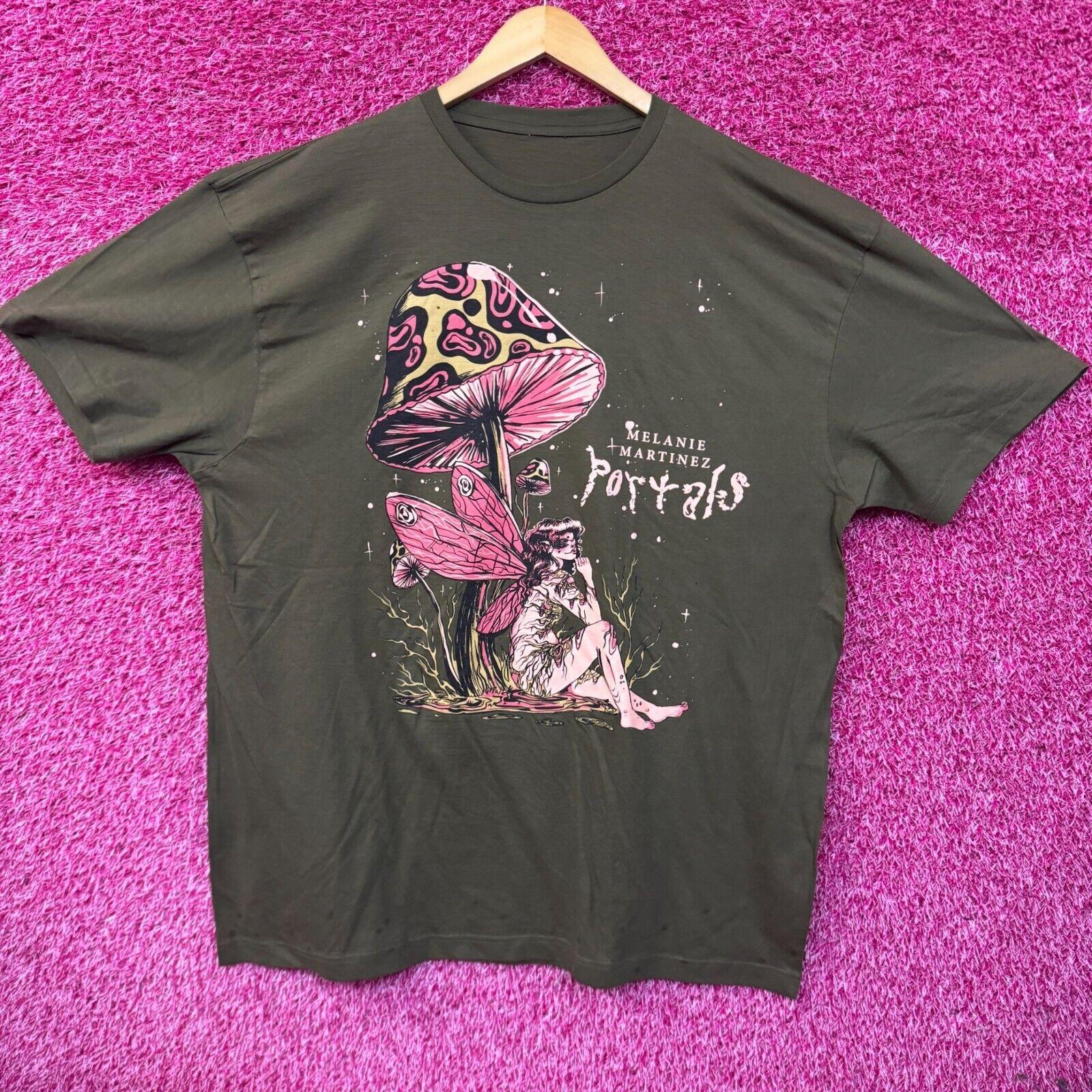 

Melanie Martinez Portals Mushroom Pixie Electro-Pop Tee 2XL