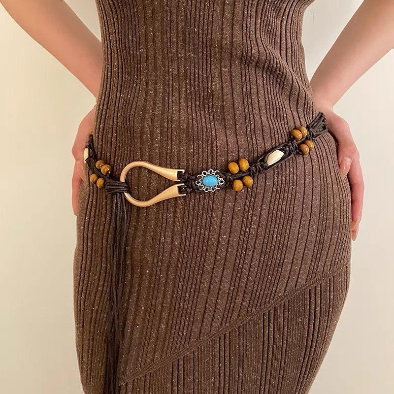 Fashionable Knot Vintage Design Waist Chain With Copper Coin Accents For A Touch Unique